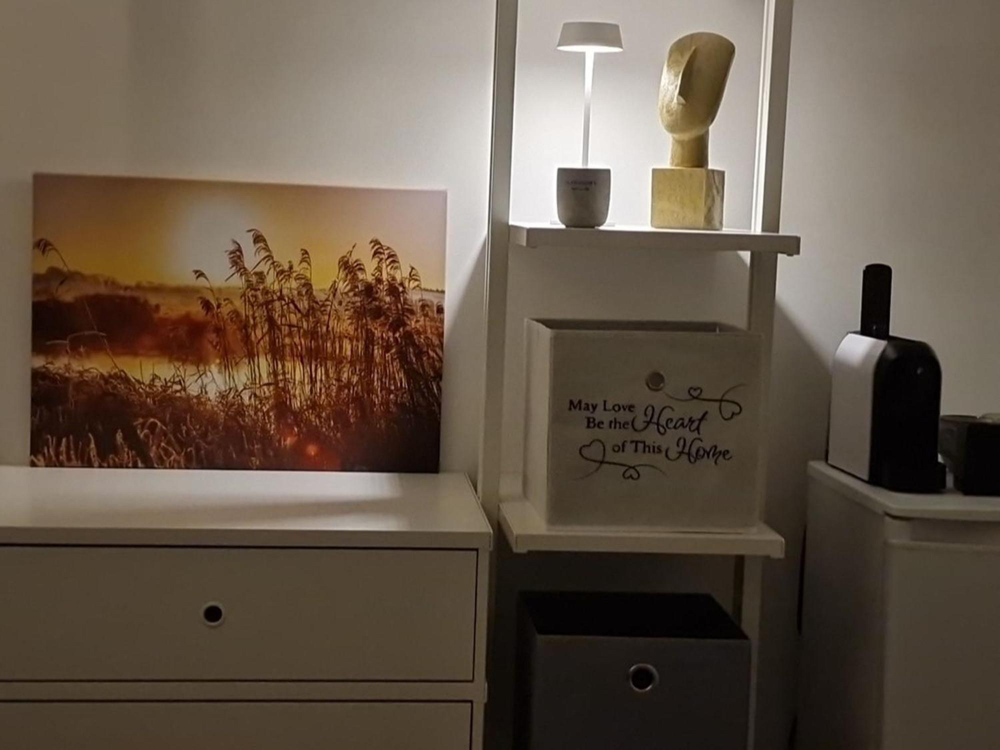 Stadtnahes Gaestezimmer Im Penthouse Bei Esi Tubinga Esterno foto