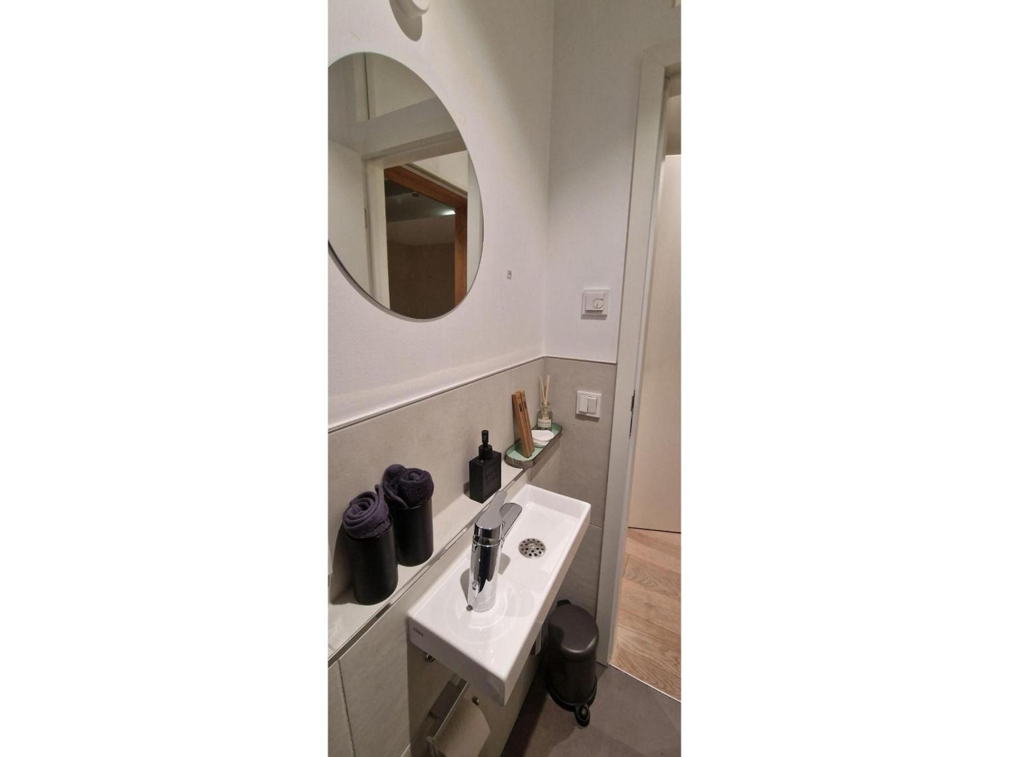 Stadtnahes Gaestezimmer Im Penthouse Bei Esi Tubinga Esterno foto