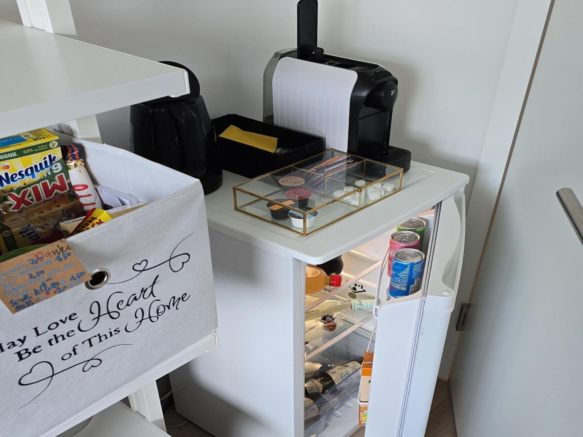 Stadtnahes Gaestezimmer Im Penthouse Bei Esi Tubinga Esterno foto